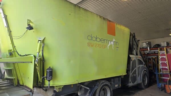 Mélangeur auto-motrice Sorti Dobermann SW270 Gp - Année:2014 - 9000hrs - Stock#d9332a - Image 6