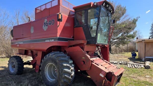 Batteuse Case International 1640 awd - 3460hrs - d9364a – Image 2