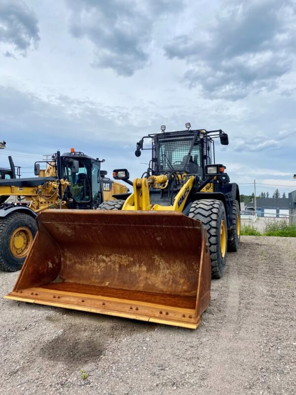 Loader Komatsu WA380 avec godet-6000HRS-Année:2021 Stock #S2223N/9216 - Image 4
