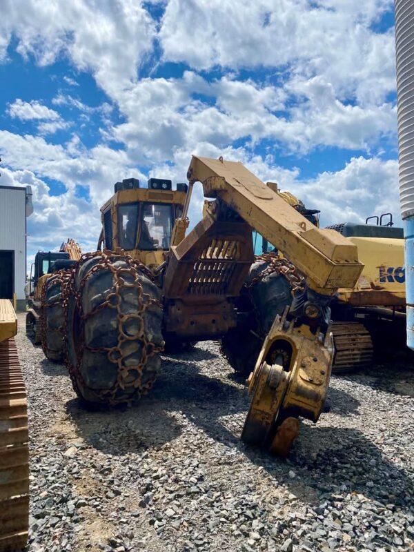 Débusqueuse Tiger Cat 630C avec chaines-23994HRS-Année:2005 Stock #S2223R/9216 - Image 2
