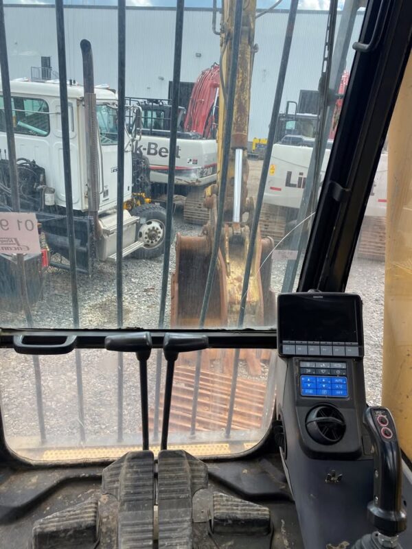 Excavatrice Komatsu PC290LC avec pouce et 1 godet-13000HRS-Année:2013 Stock #S2223V/9216 - Image 6