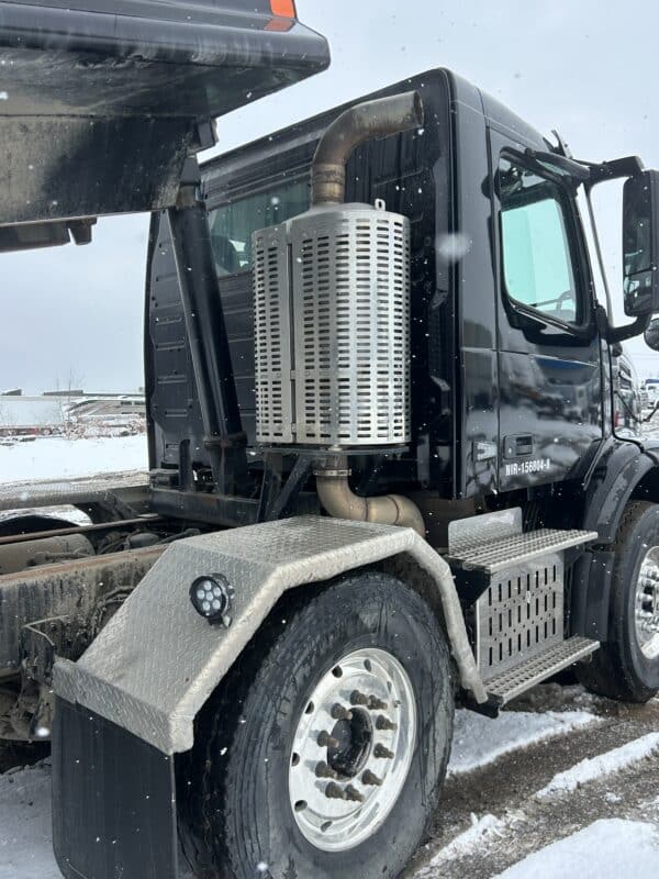 Camion Dompeur Volvo automatique Année:2015 -377200 kilos Stock#P1317/9292a - Image 12